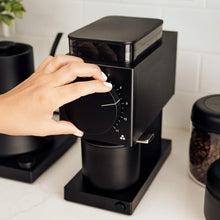 將圖片載入圖庫檢視器 Fellow 咖啡大師｜專業家用電動咖啡磨豆機｜31 種設定